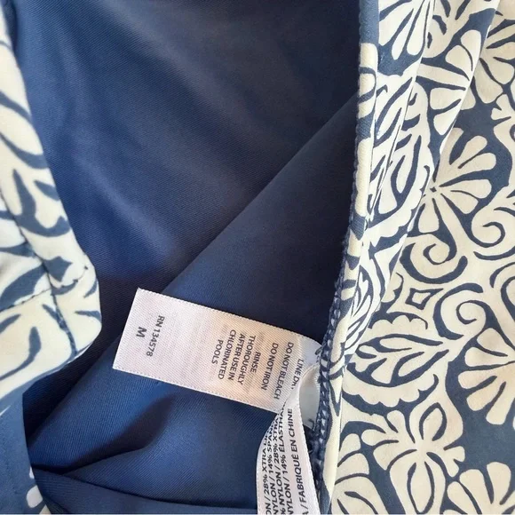 NWOT Vineyard Vines Mirrored Leaves Strapless Swim Suit M - Picture 4 of 4